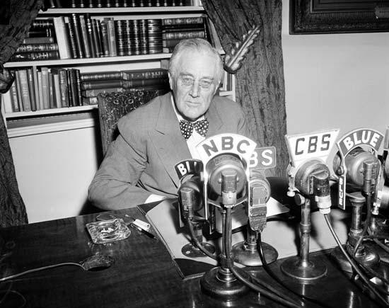 fdr fireside chats topic