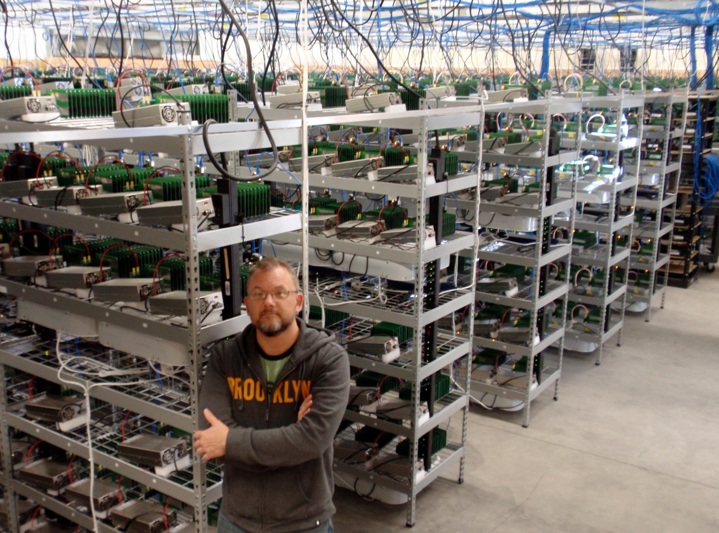 bitcoin mining multiple workers