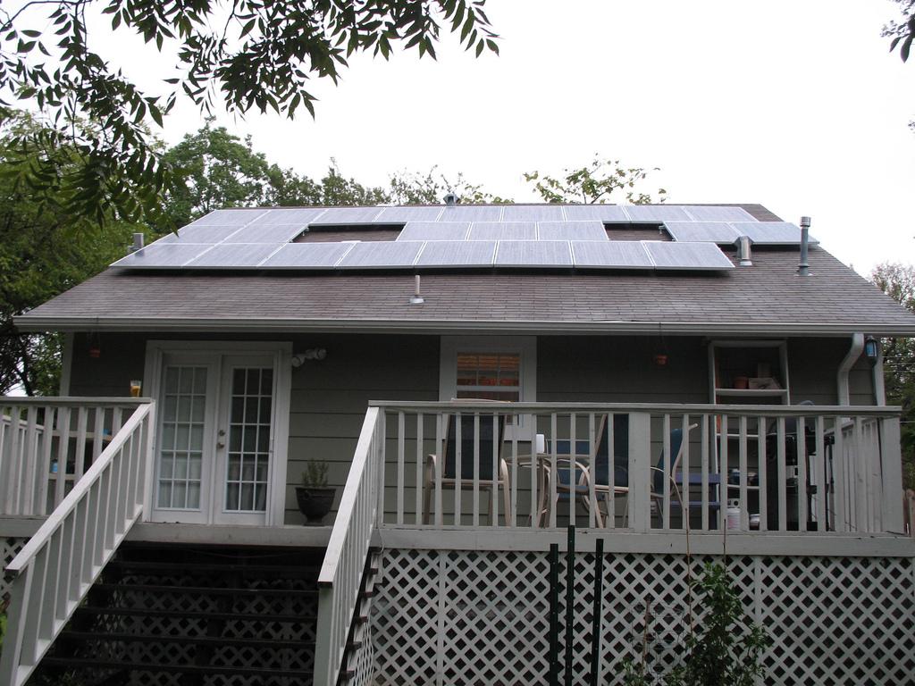 Austin Energy Issues Record Solar Rebates In 2012 KUT