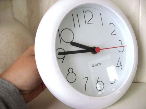 accurate time clock with seconds