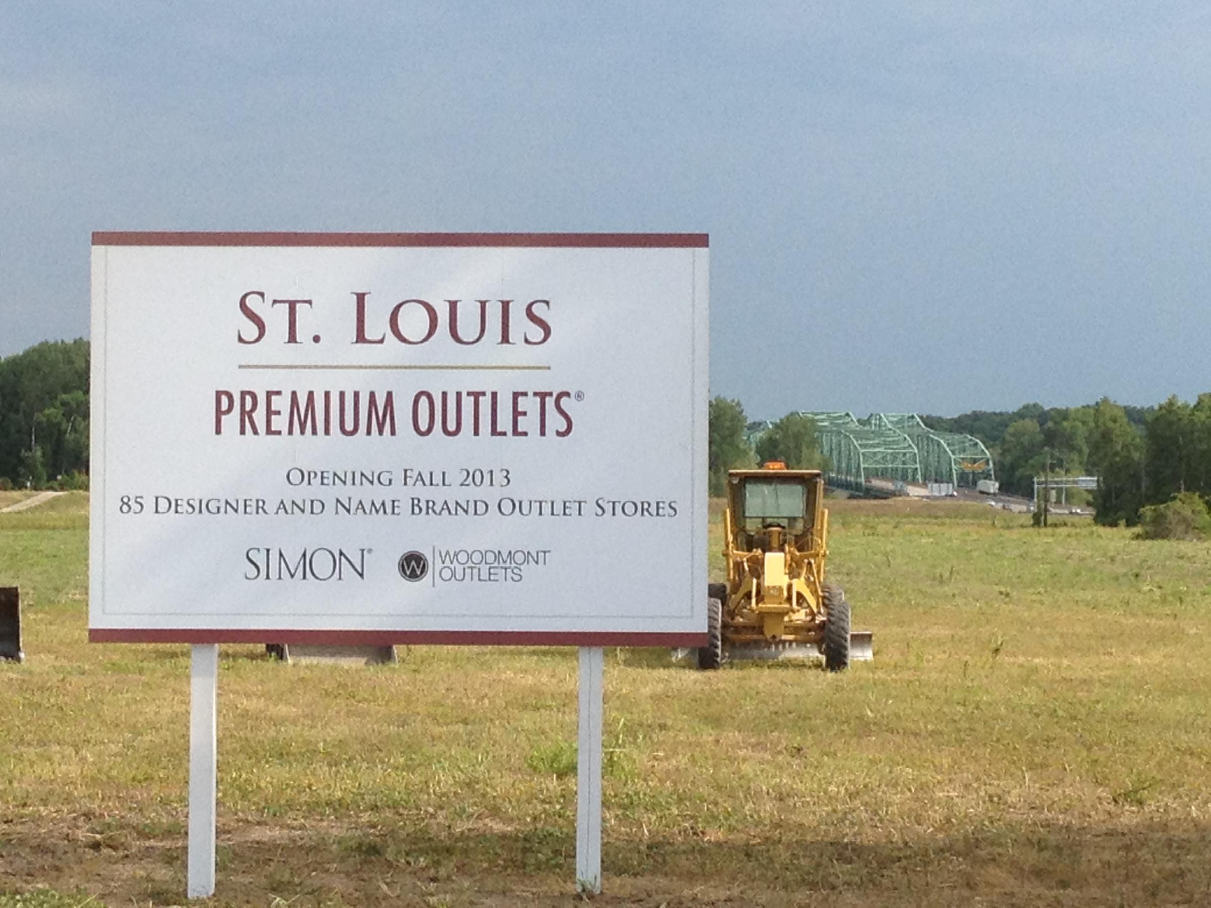 Construction begins on new outlet mall in Chesterfield | St. Louis Public Radio