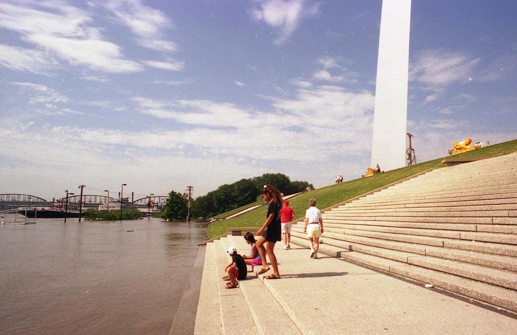 20 Years Later: Sounds And Stories Of The Great Flood Of 1993 | St. Louis Public Radio