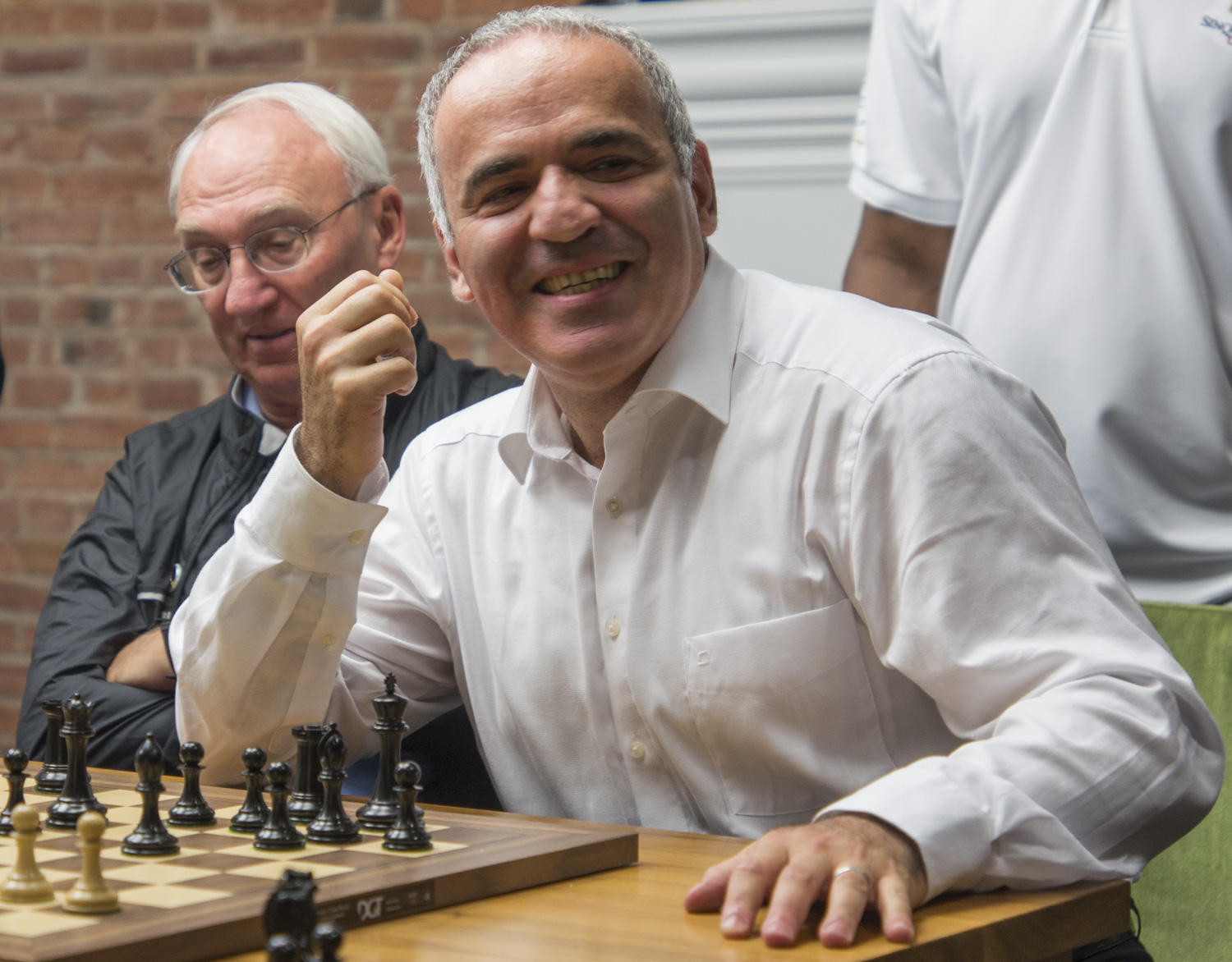 Kasparov returns to chess board, St. Louis for weekend match | Moves for Life Blog
