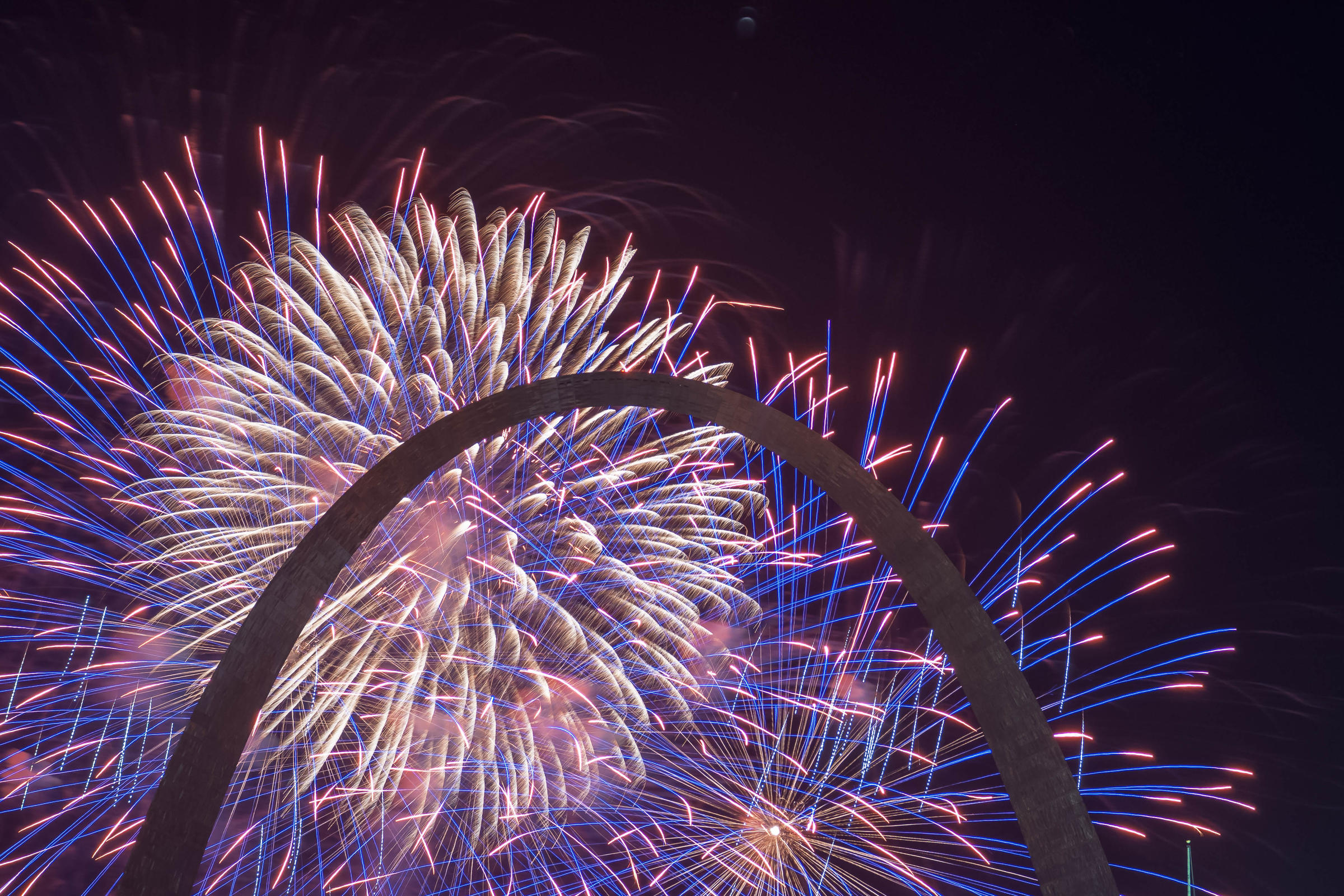 Fair skies return above Arch as St. Louis celebrates Fourth of July | St. Louis Public Radio
