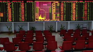 7 Percent Drop Closes Chinese <strong>Stock</strong> <strong>Market</strong>s; U.S., Worl...