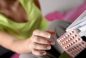Study Finds Birth Control Pill Use Isn't Associated Wit...