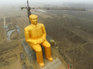 Mysterious Giant <strong>Golden</strong> Statue Of Mao Is Gone