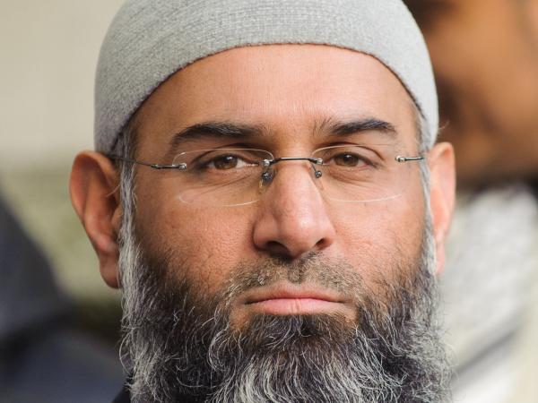 Radical Muslim Cleric Reportedly Among 9 Arrested In Britain Kuow News And Information