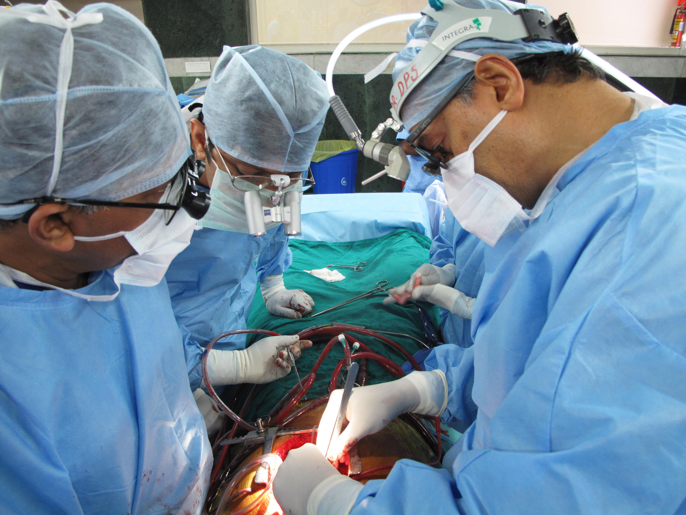 Indias Philanthropist Surgeon Delivers Cardiac Care Henry Ford Style