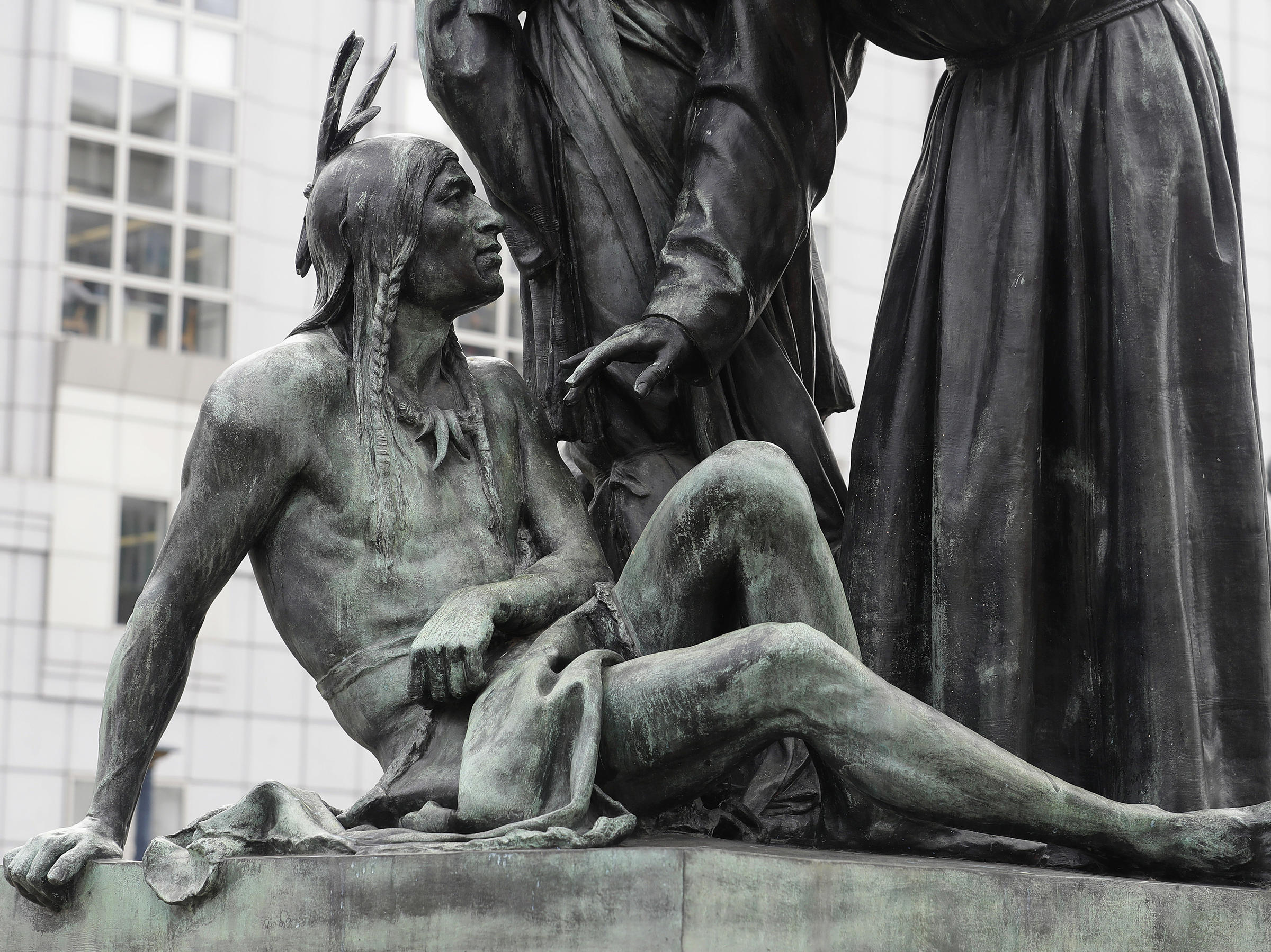 San Francisco To Remove 19th Century Statue Critics Say Degrades Native Americans Wgcu News
