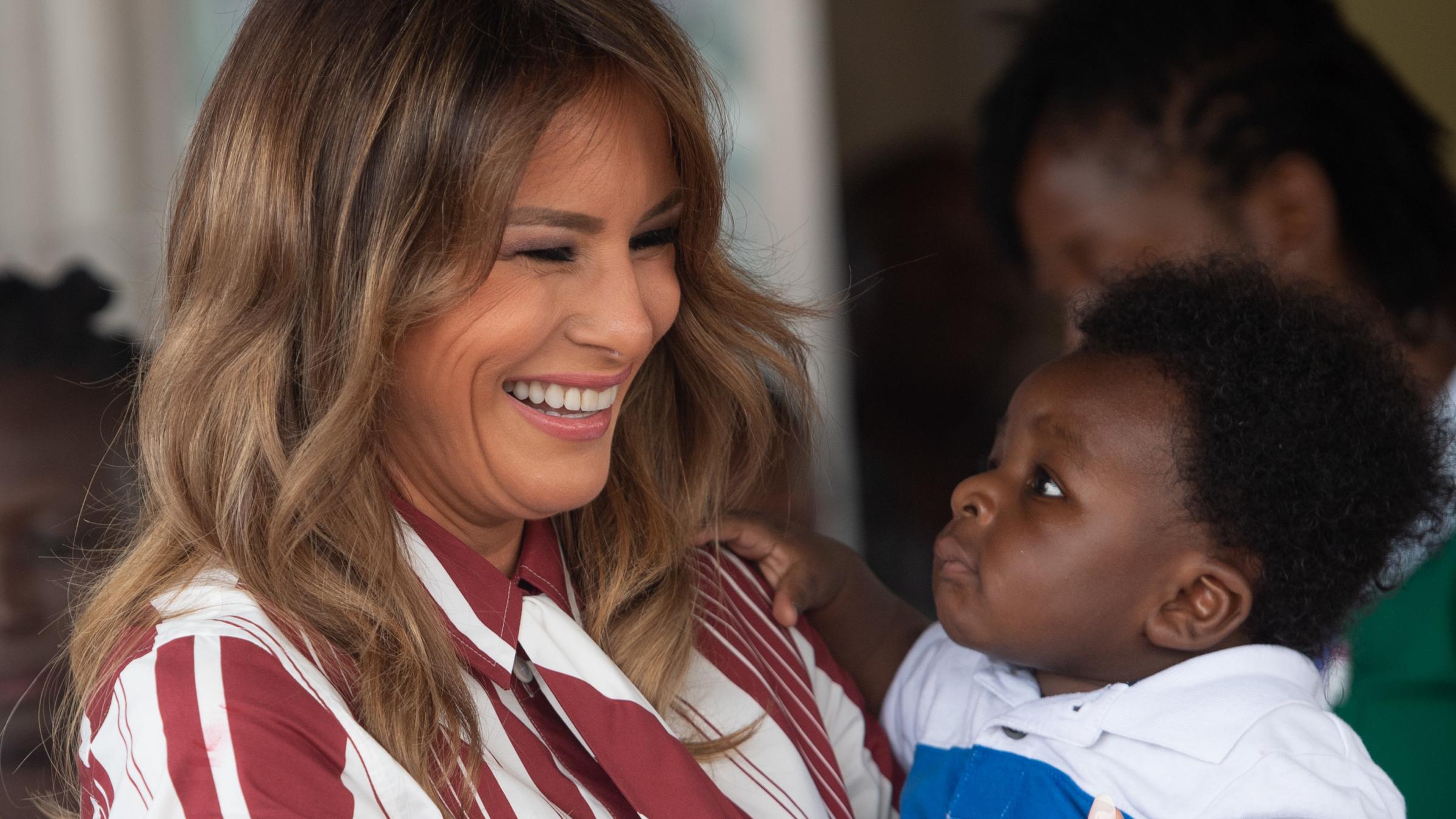 Melania Trump arrive au Ghana pour sa première visite en Afrique