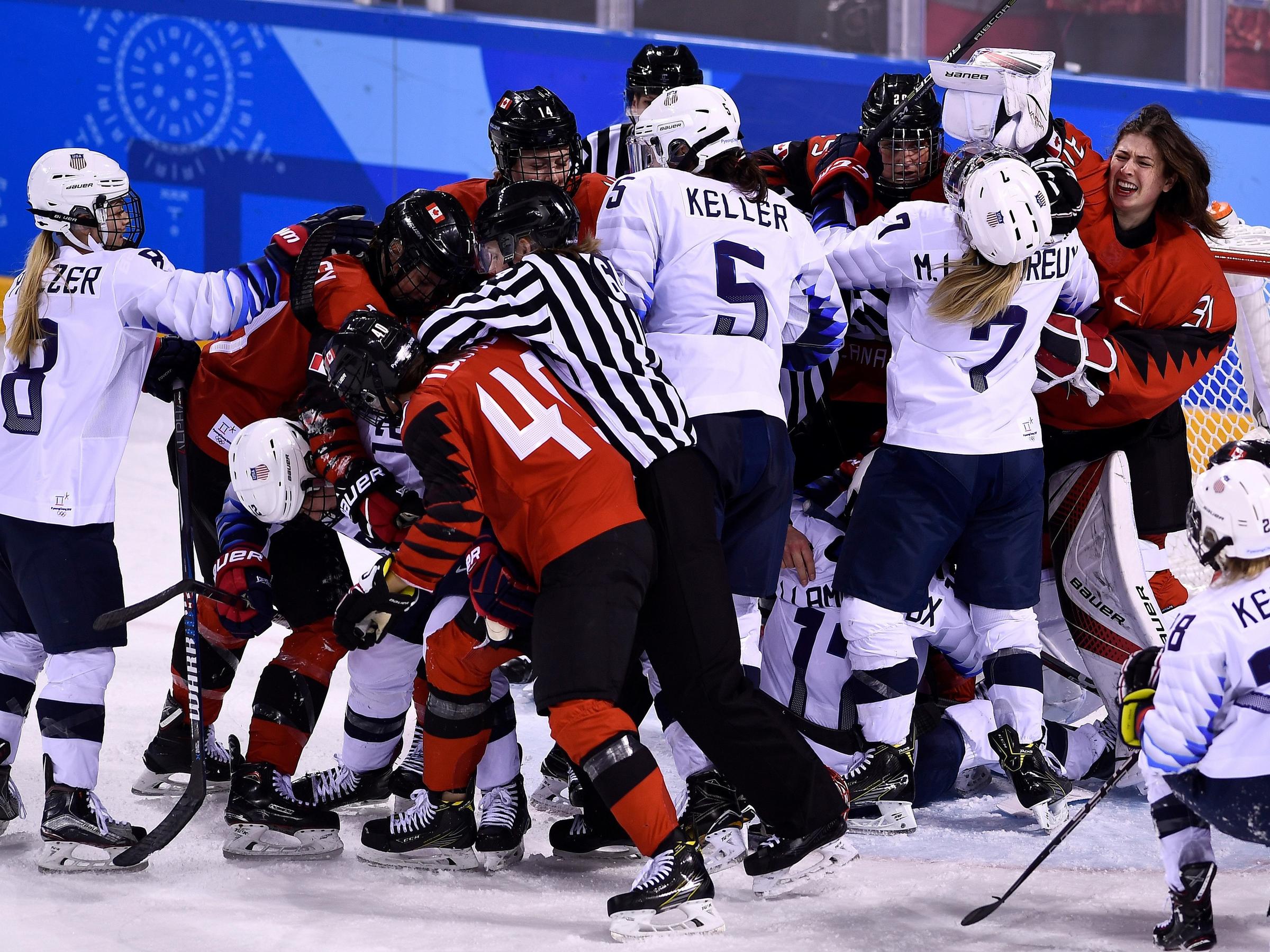 U S Women S Hockey Team Wins Gold Beating Canada In Penalty Shootout