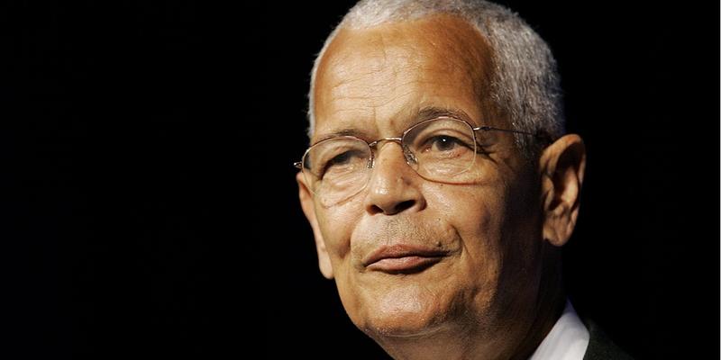 Julian Bond's admirers gathered at the Lincoln Theater in Washington, D.C., on Tuesday.