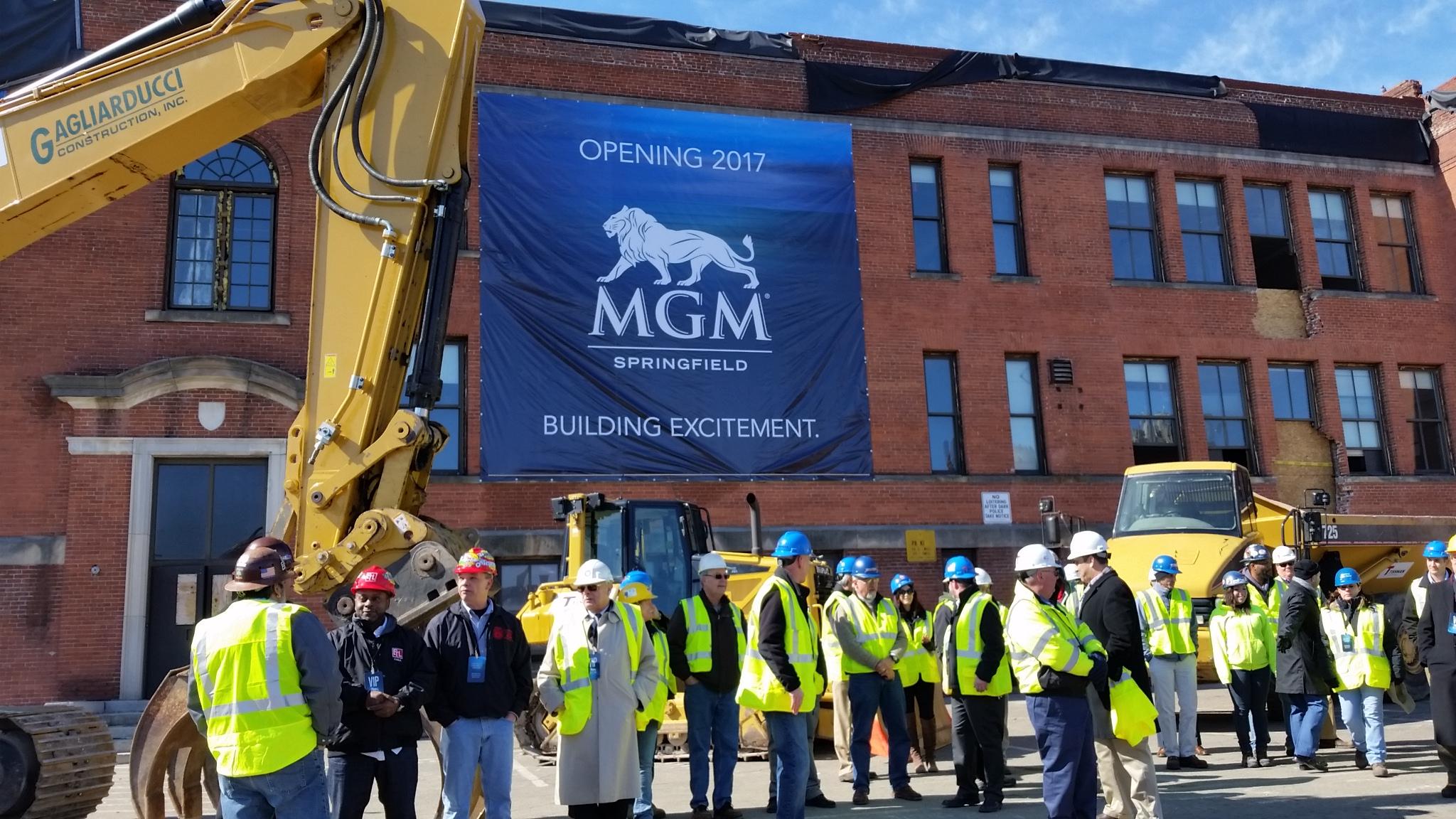 can mgm own 2 casinos in massachusetts