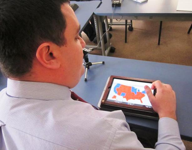  - Teacher_Tom_Coppola_demonstrates_interactive_election_map_app