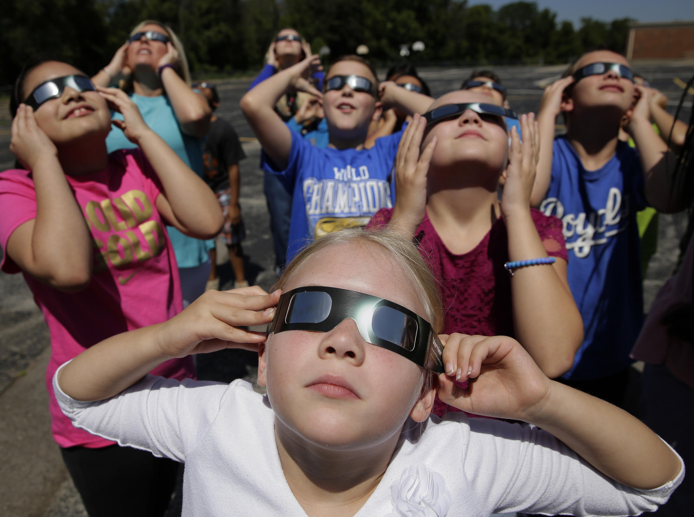 Pennsylvania Attorney General Issues Eclipse Glasses Warning 90.5 WESA