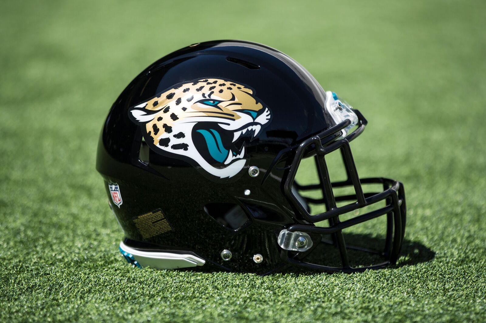 Jaguars Unveil New Uniforms With Focus on Tradition And Teal WJCT NEWS