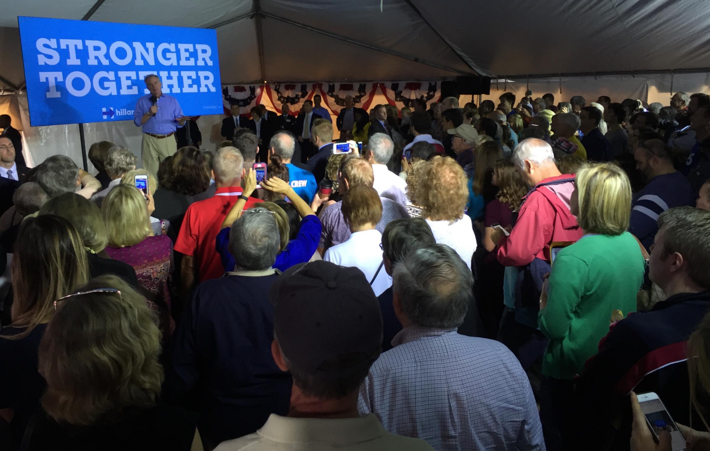 Clinton, Kaine Rally Voters in Pittsburgh, Philadelphia