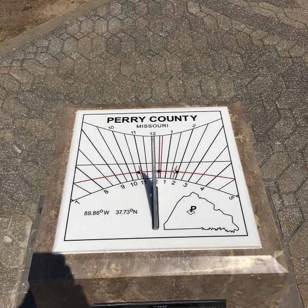 Perryville, MO Gets Ready For Eclipse With New Sundial WSIU