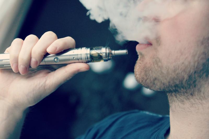 Cdc E Cigarette Companies Ramp Up Ad Spending Entice Teens Wunc 
