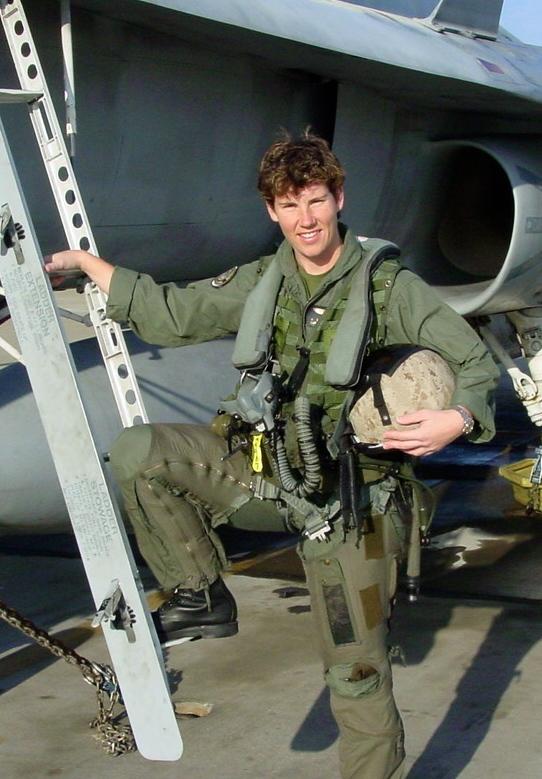 Local Combat Pilot Marine Lt Col Amy Mcgrath Inducted Into The Ky