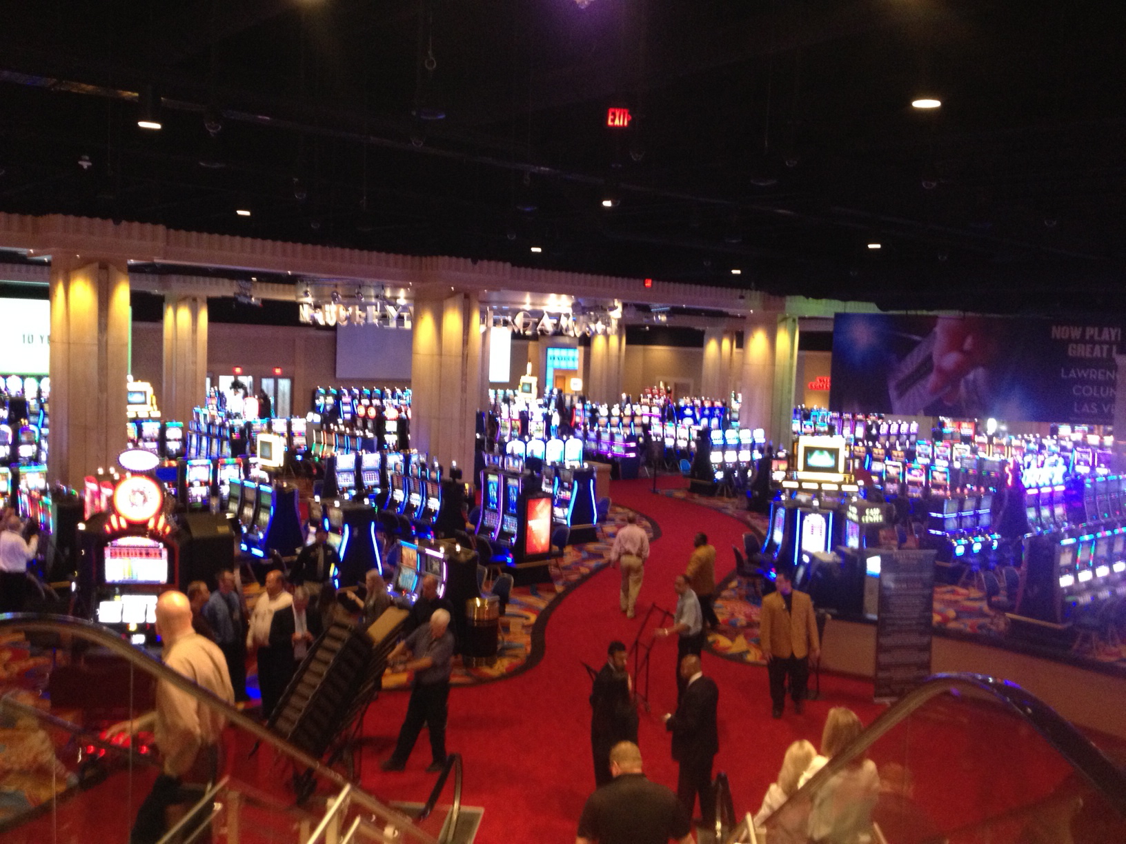 hollywood casino dayton reopening