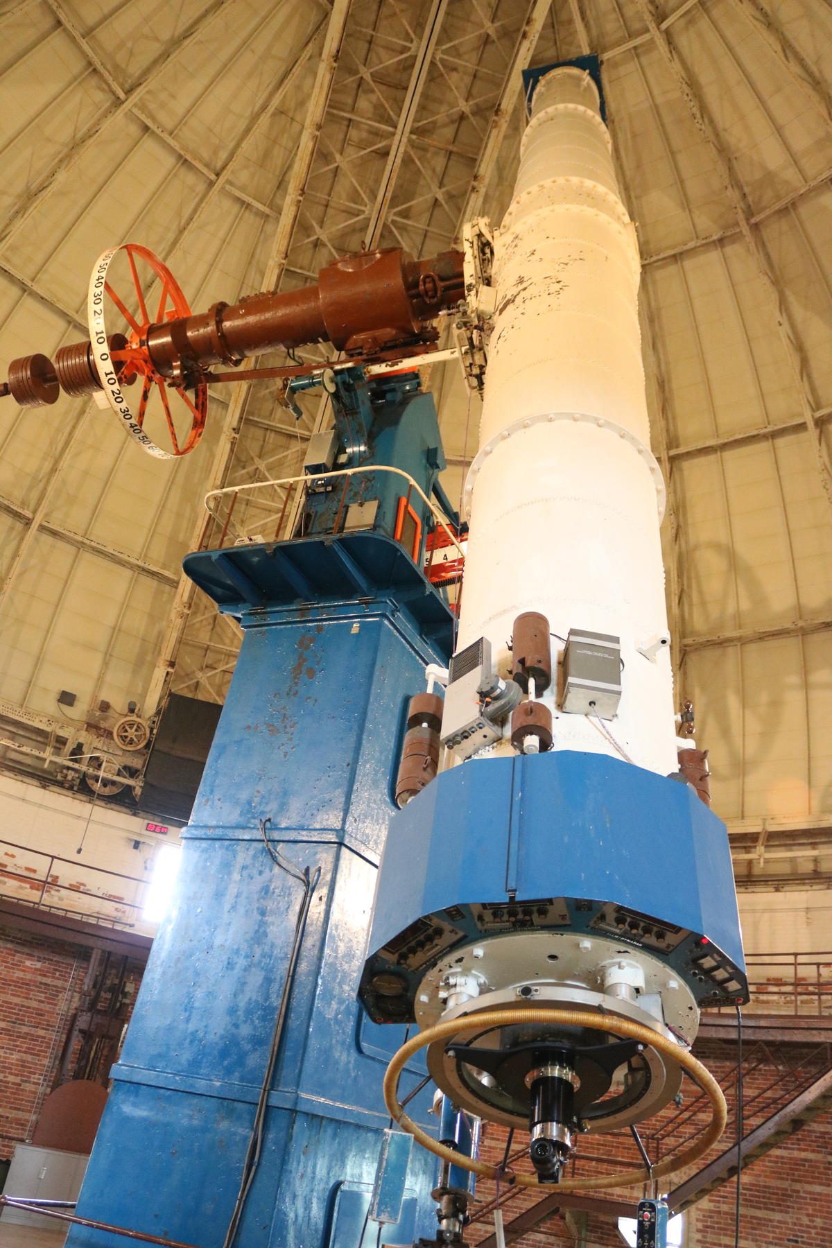 Wisconsin’s Yerkes Observatory—stargazing through the world’s largest refracting telescope KCBX