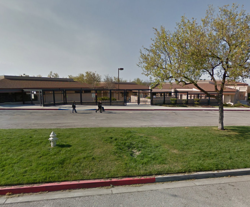 Atascadero schools on lock-down as police look for 'unidentifed' person ...