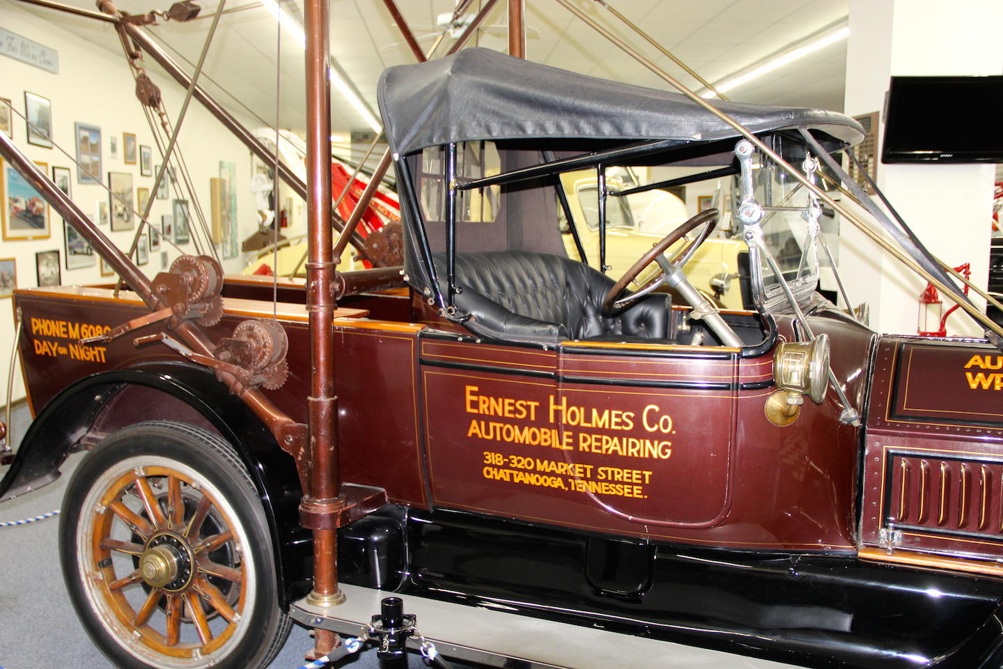 Chattanooga’s Tow Truck Museum’s “Wall of the Fallen” honors tow truck