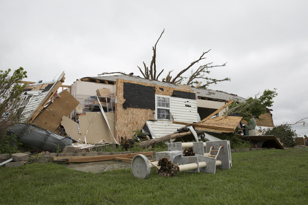 Tornado Whipped Northeast Kansas With 170 MPH Winds, Left Residents To ...