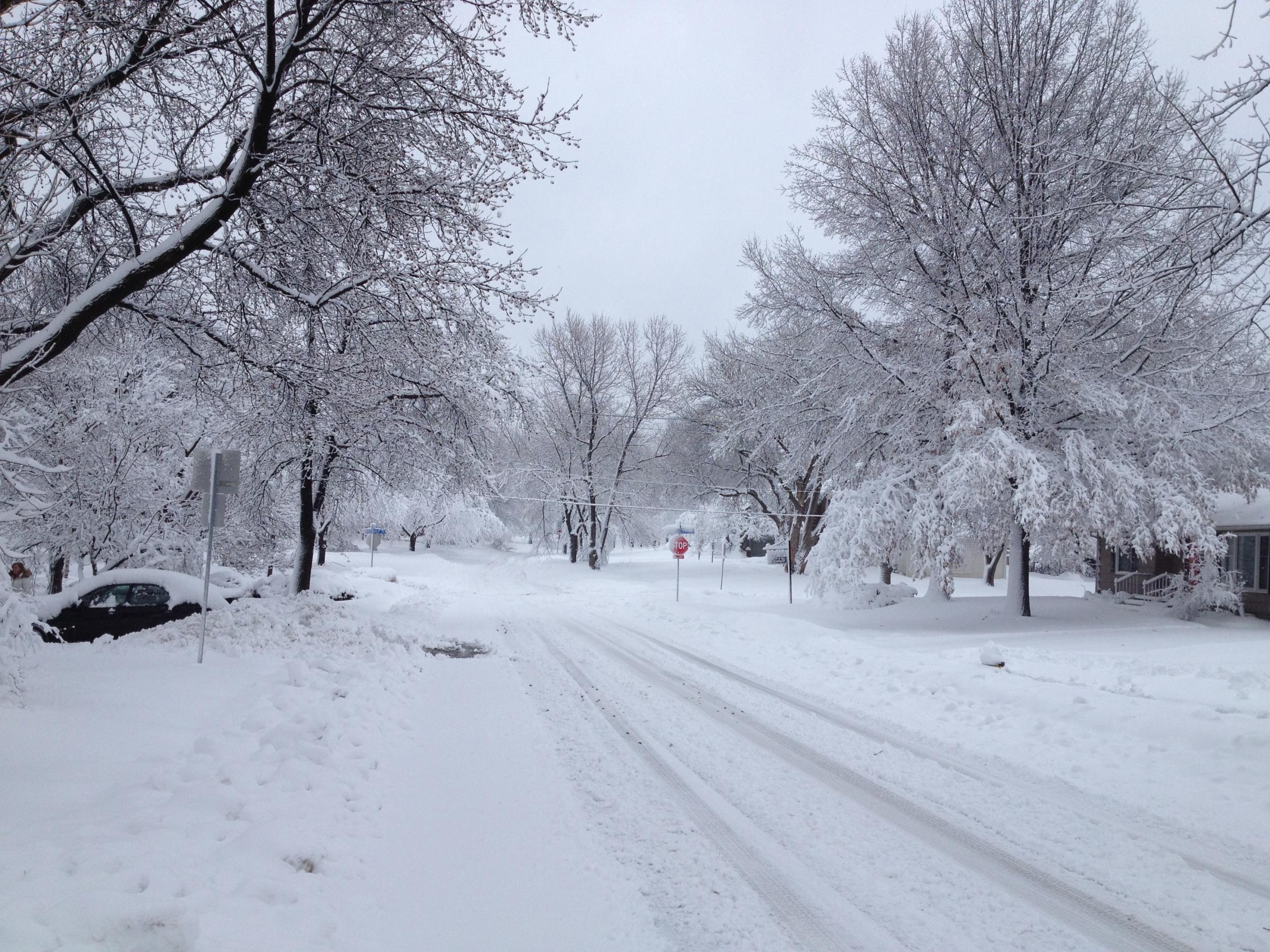 Wet Snow, Winds Lash Kansas City Region | KCUR