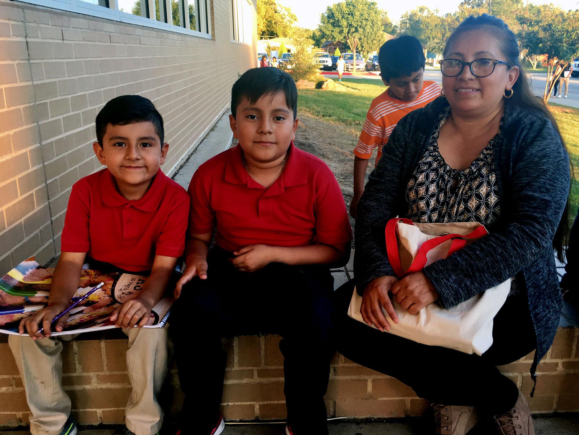 Garland Parents Learning English To Support Their Kids From Homework To ...