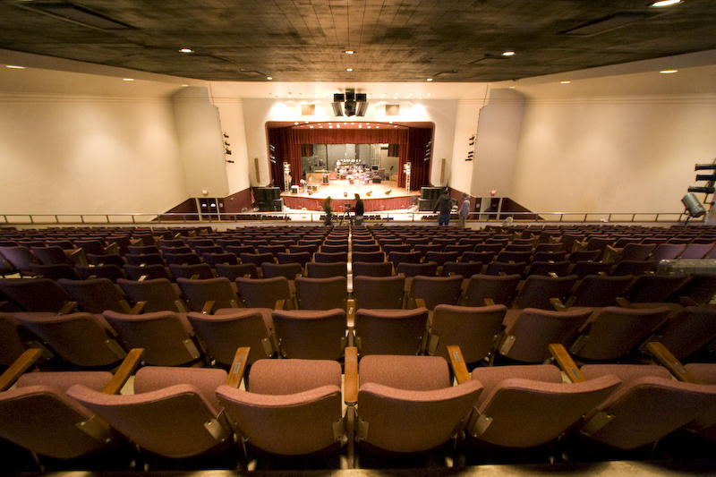 campaign-for-new-seats-in-greenville-municipal-auditorium-begins