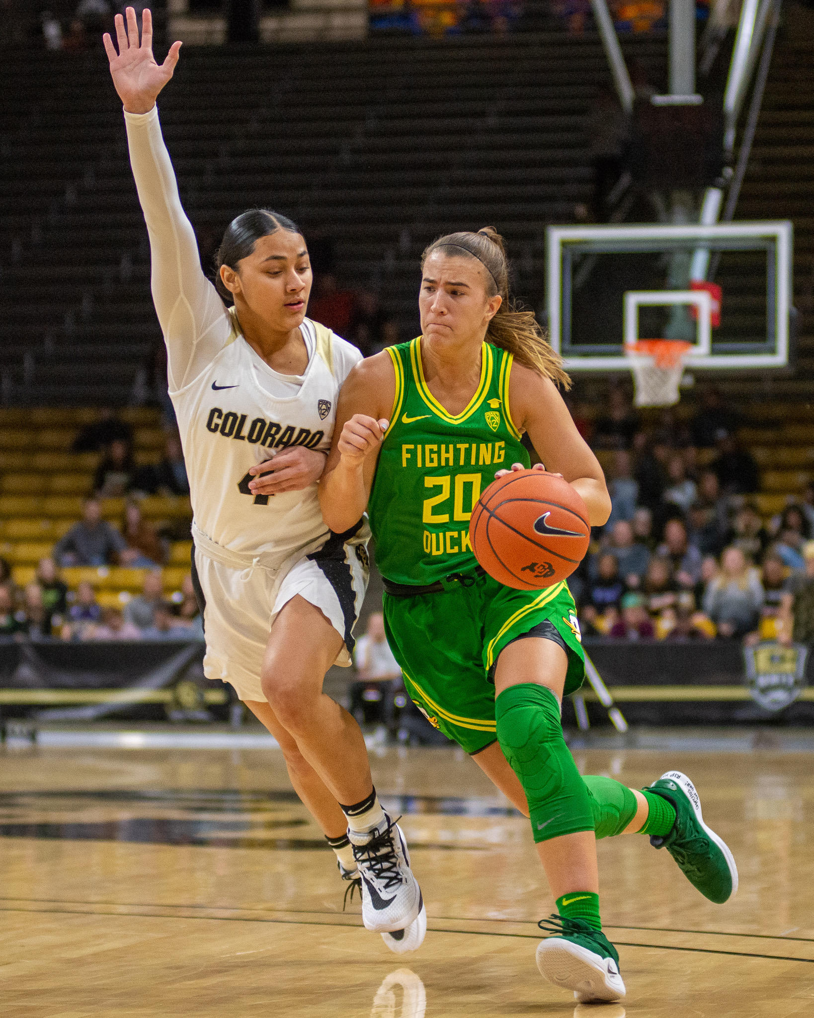 Women Win The Day In Pac 12 Basketball Men Struggle In California