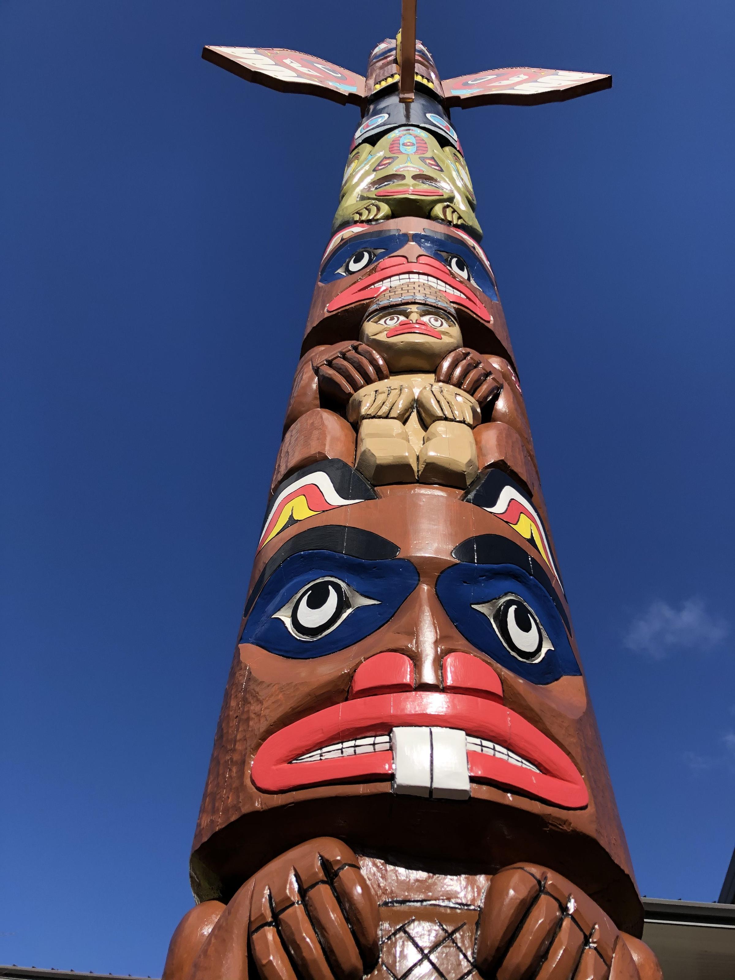 Totem Poles Built By NATIVES Students And Staff Now Grace Two Eugene