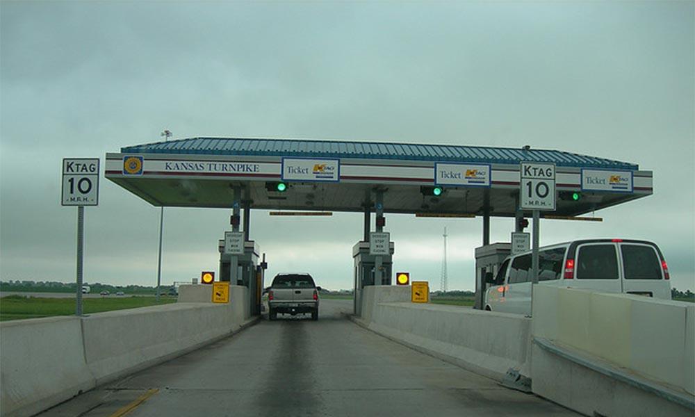 Kansas Turnpike To Increase Tolls To Fund Projects | KMUW