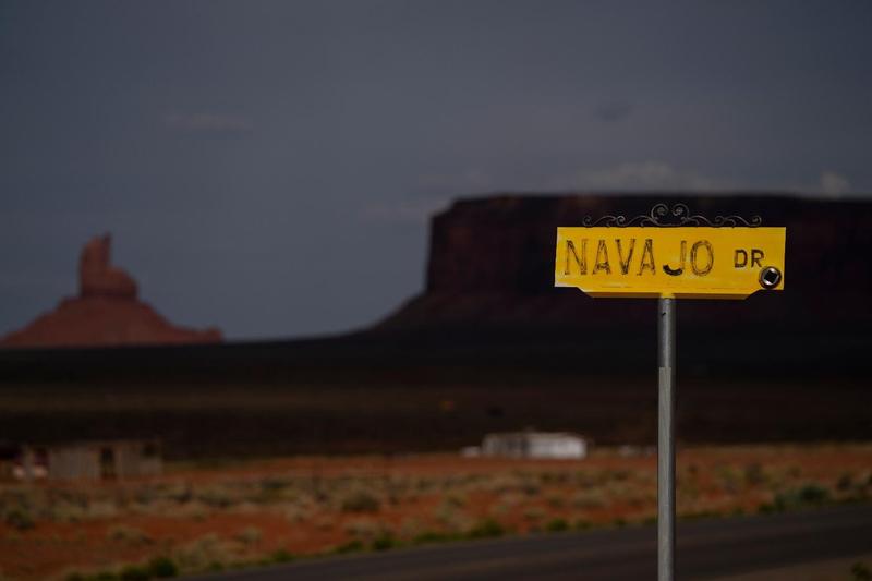 to protect settlers in new mexico the spanish paid comanche and navajo allies to attack who