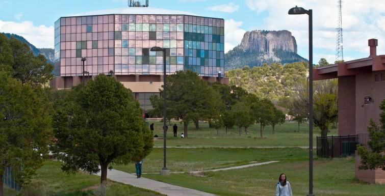 Enrollment Exceeds Expectations At Diné College | KNAU Arizona Public Radio