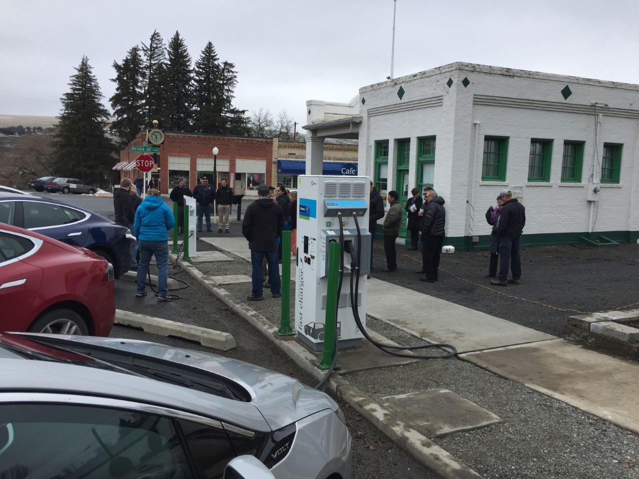 Avista Works to Build Electric Vehicle Charging Infrastructure