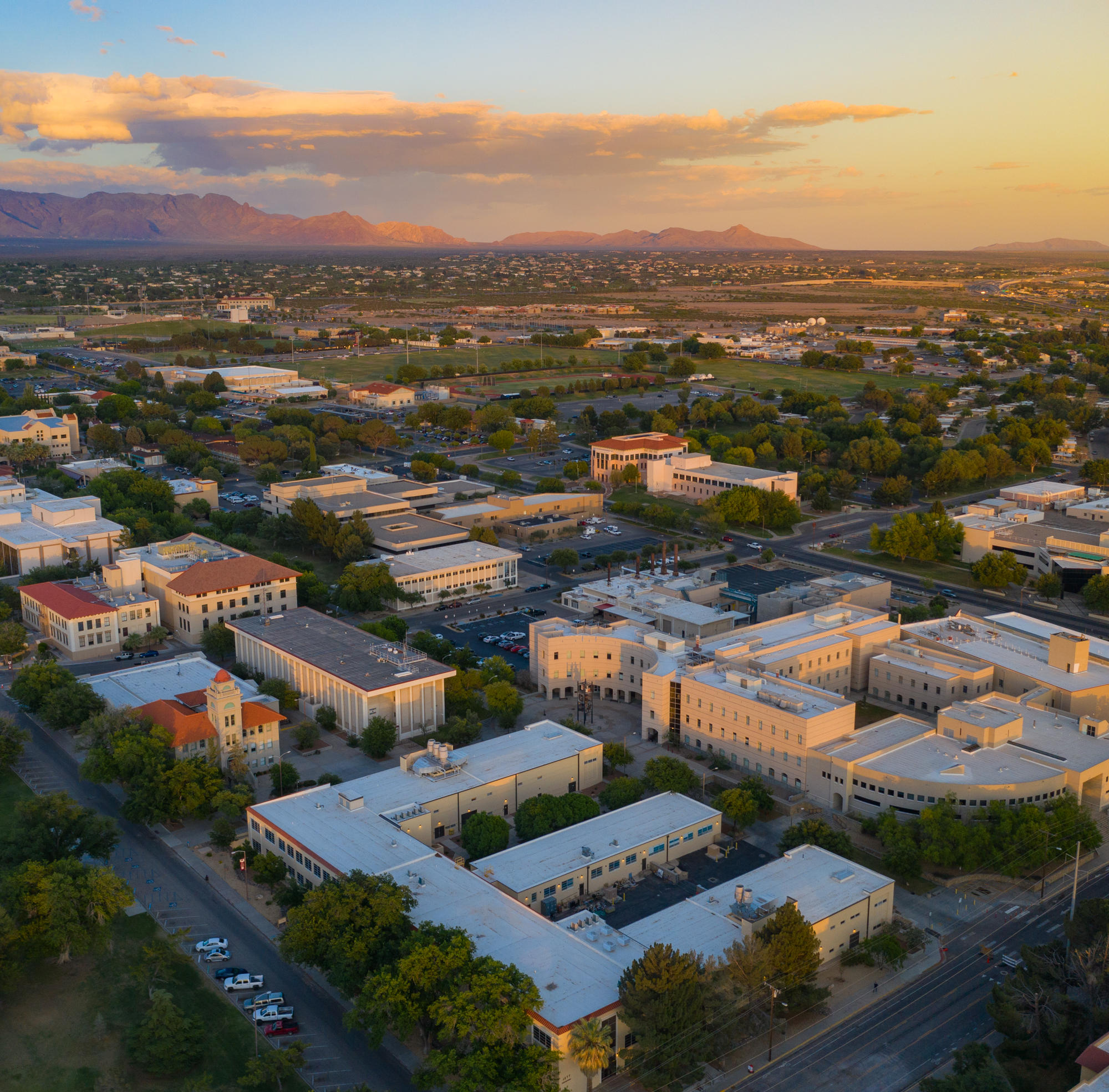 Fall Break In Las Cruces: The Nmsu Student'S Guide - eas3eei
