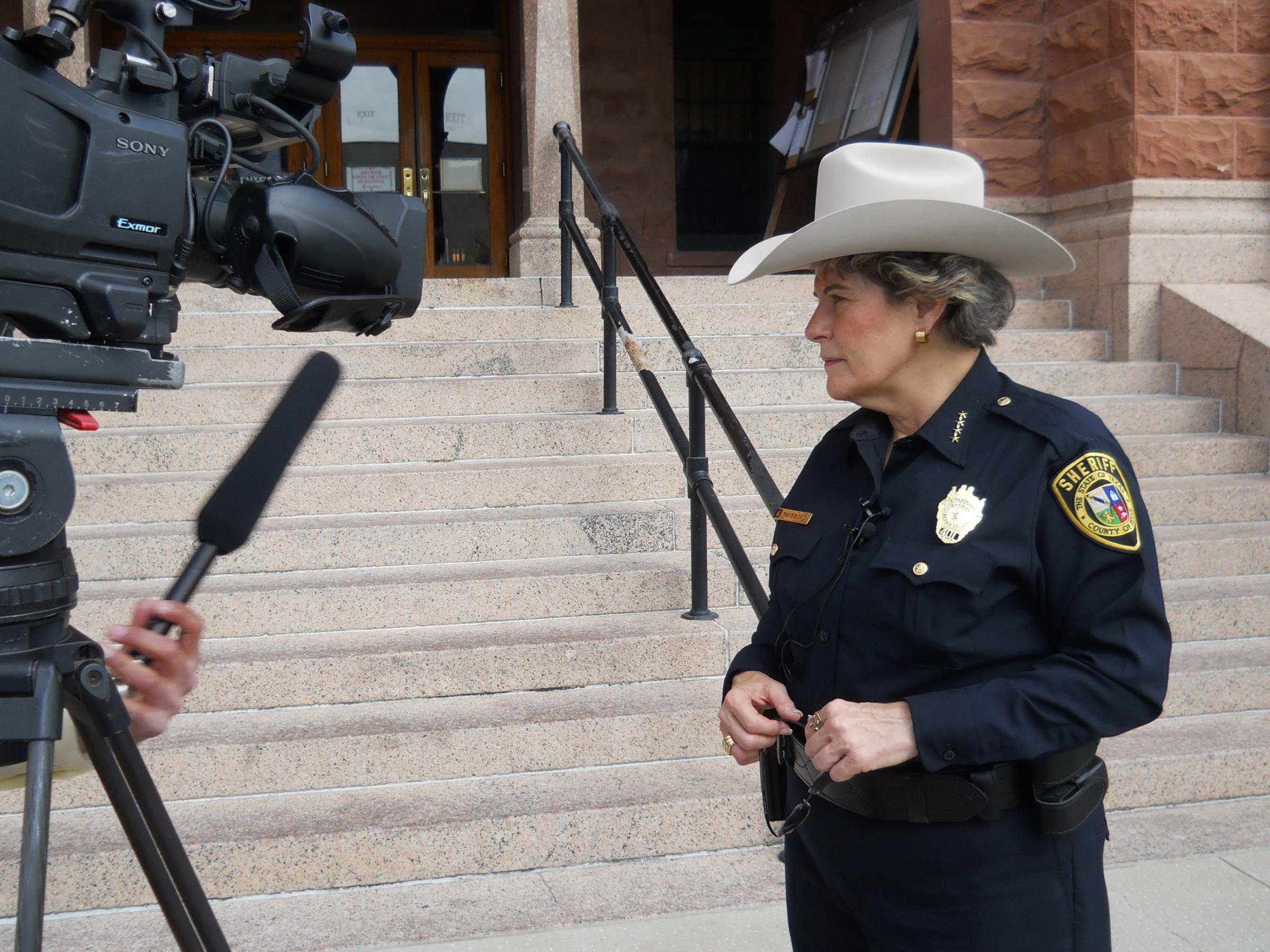 Are Bexar County Sheriff’s Deputies Required to Wear Cowboy Hats ...