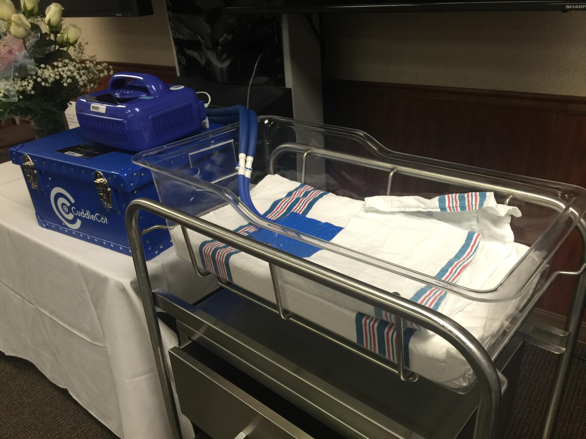 Cuddle Cots Comfort Parents Of Stillborn Babies Texas Public Radio