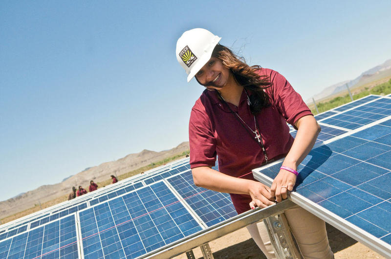 solar-jobs-down-in-california-nevada-kunr