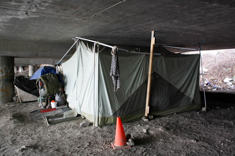 A tent in the Jungle, a Seattle homeless encampment believed to have grown out of the original homeless hobo jungle during the Great Depression of the 1930s.