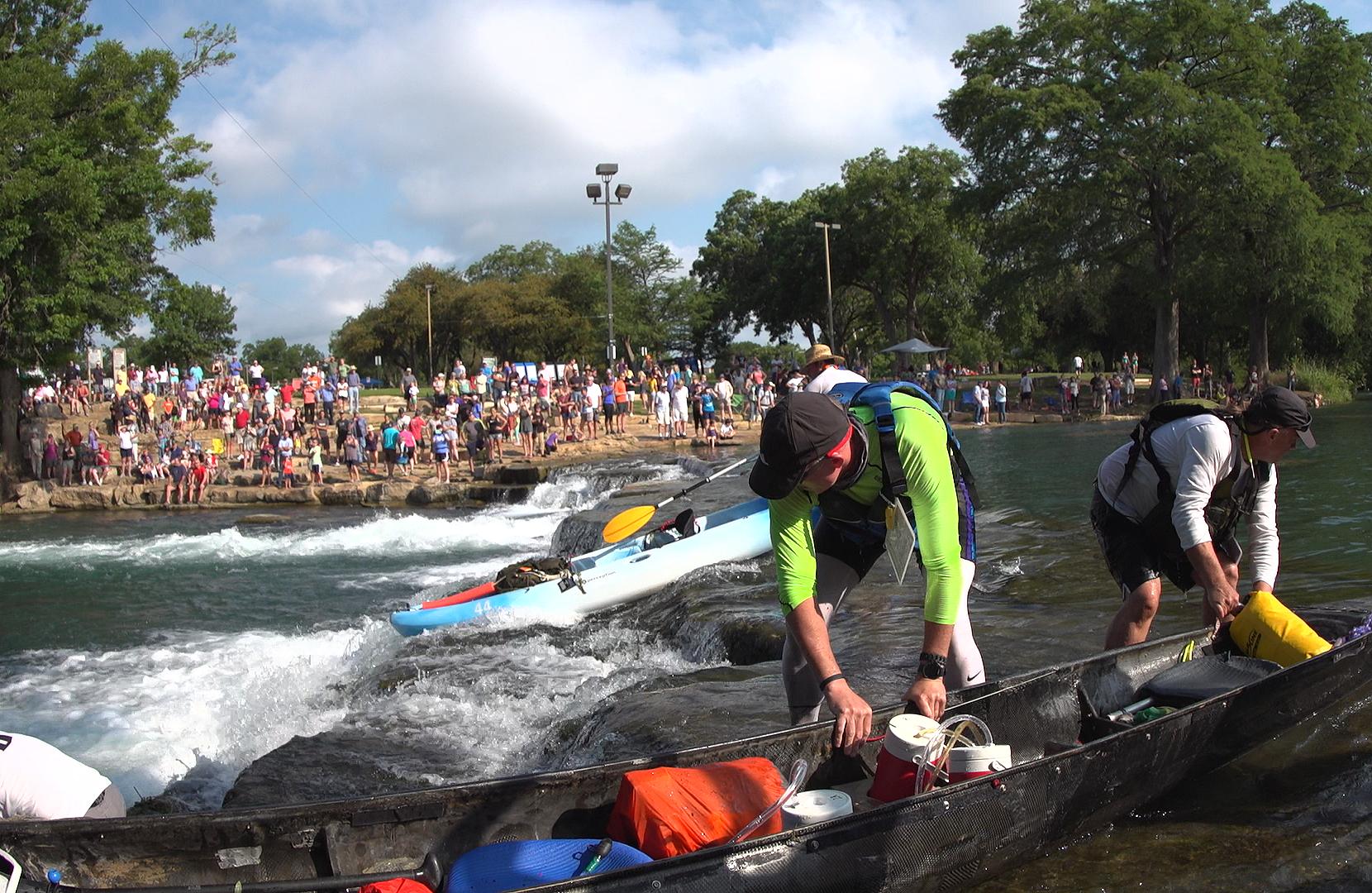 WATCH Texas Water Safari Racers Dig Deep And Keep Paddling Over 260