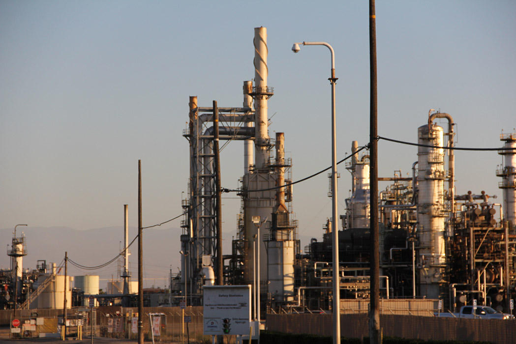 Environmentalists Sue To Stop Bakersfield OilByRail Project Valley