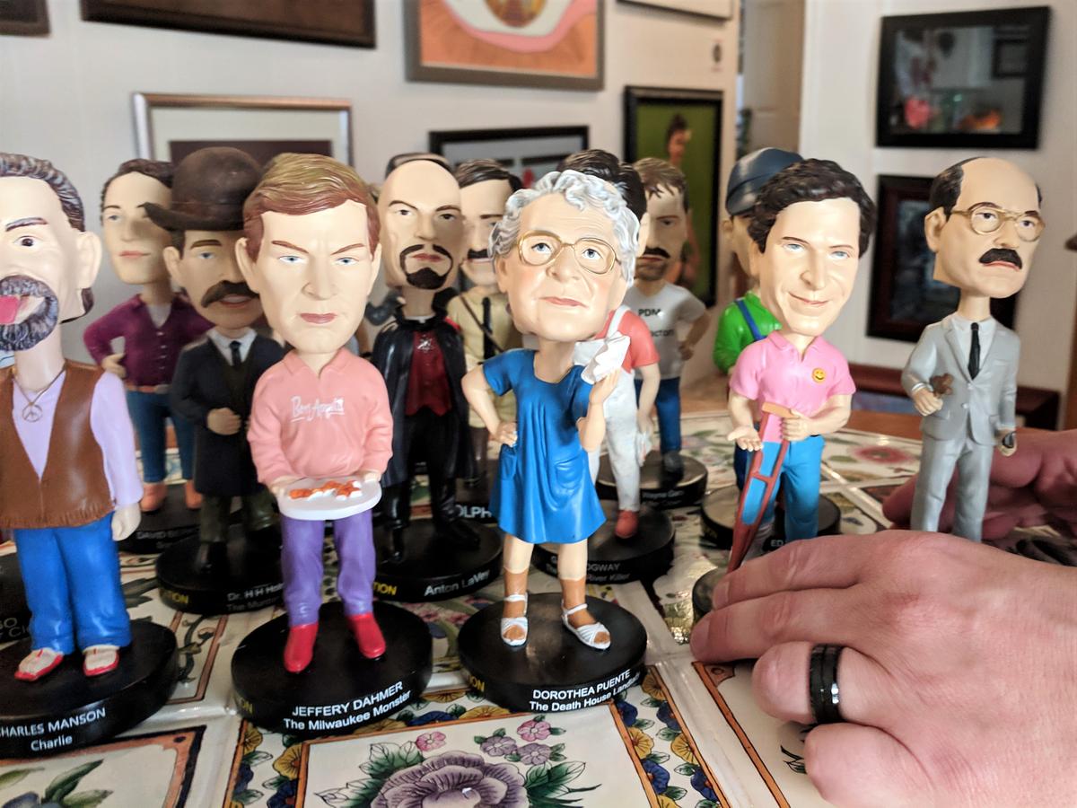 bobblehead figures