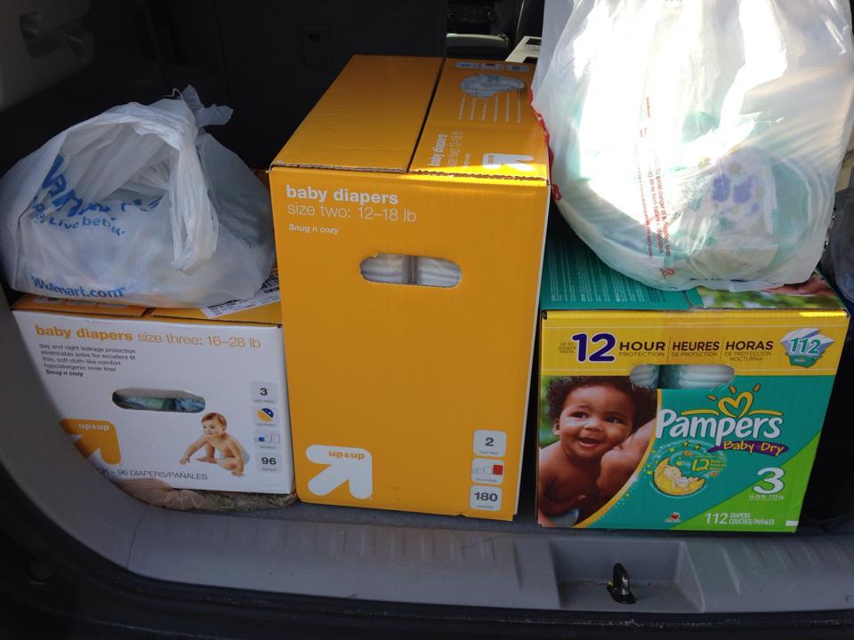 Diaper Drive Donates 25,000 Diapers For Families In Need St. Louis