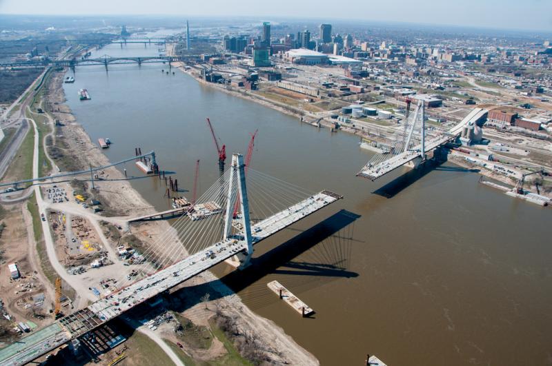 US House Approves Compromise For New Mississippi River Bridge Name | St ...