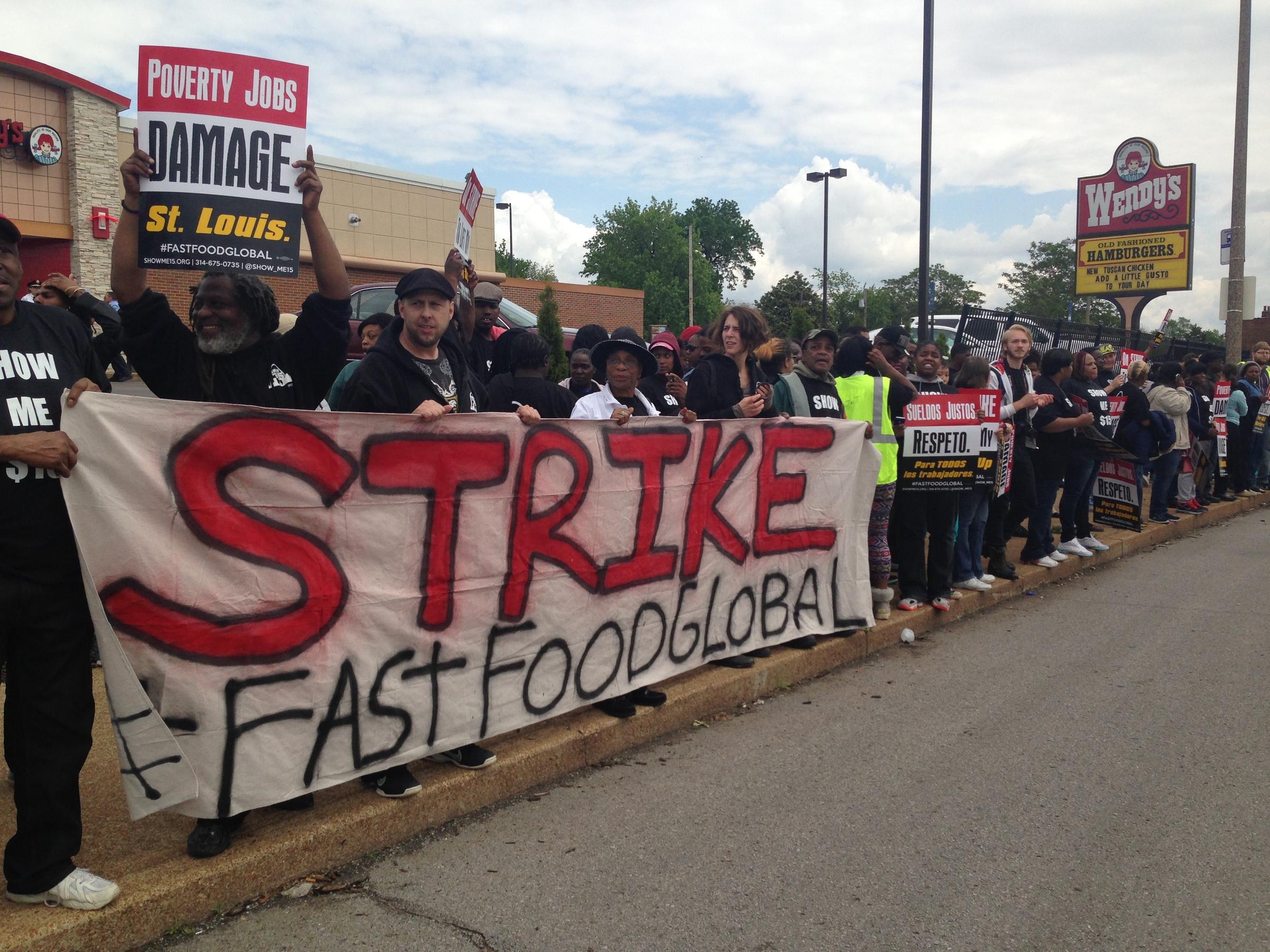 St. Louis Fast Food Workers Join The Global Strike For 15 An Hour St